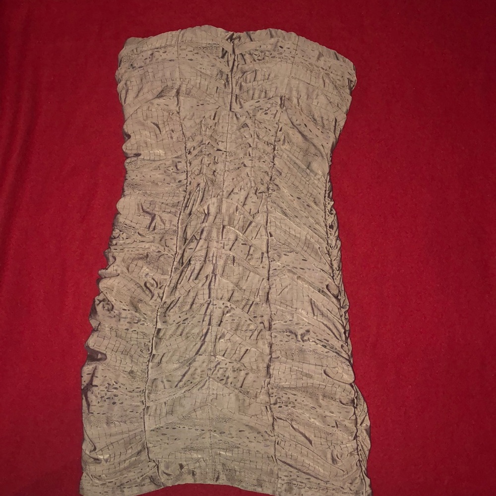 Strapless dress